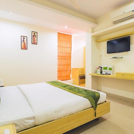 Oriva Vinflora Residency - Nr Lv Prasad Hospital, Banjara Hills Hotel Hyderabad Exterior foto