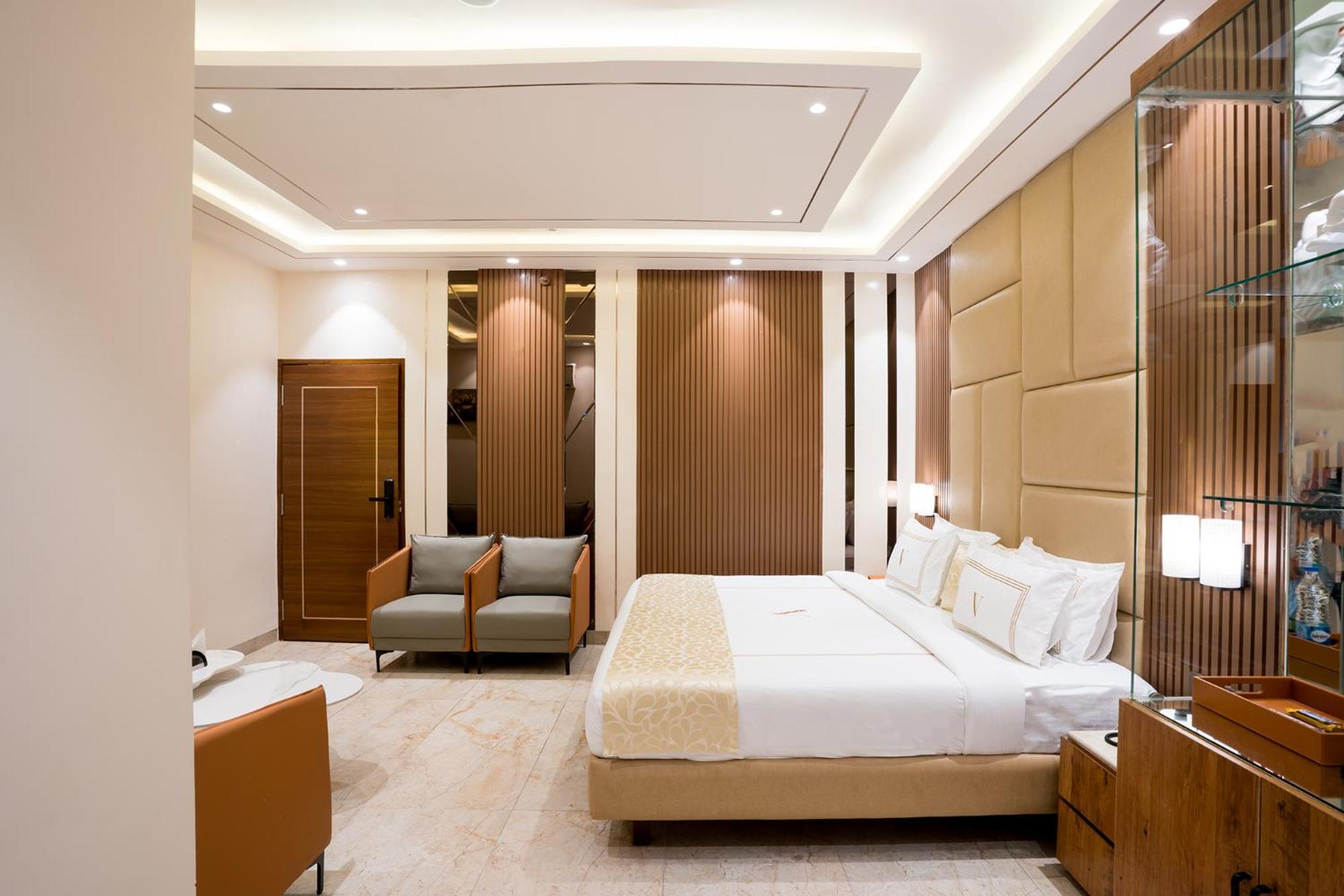 Oriva Vinflora Residency - Nr Lv Prasad Hospital, Banjara Hills Hotel Hyderabad Exterior foto
